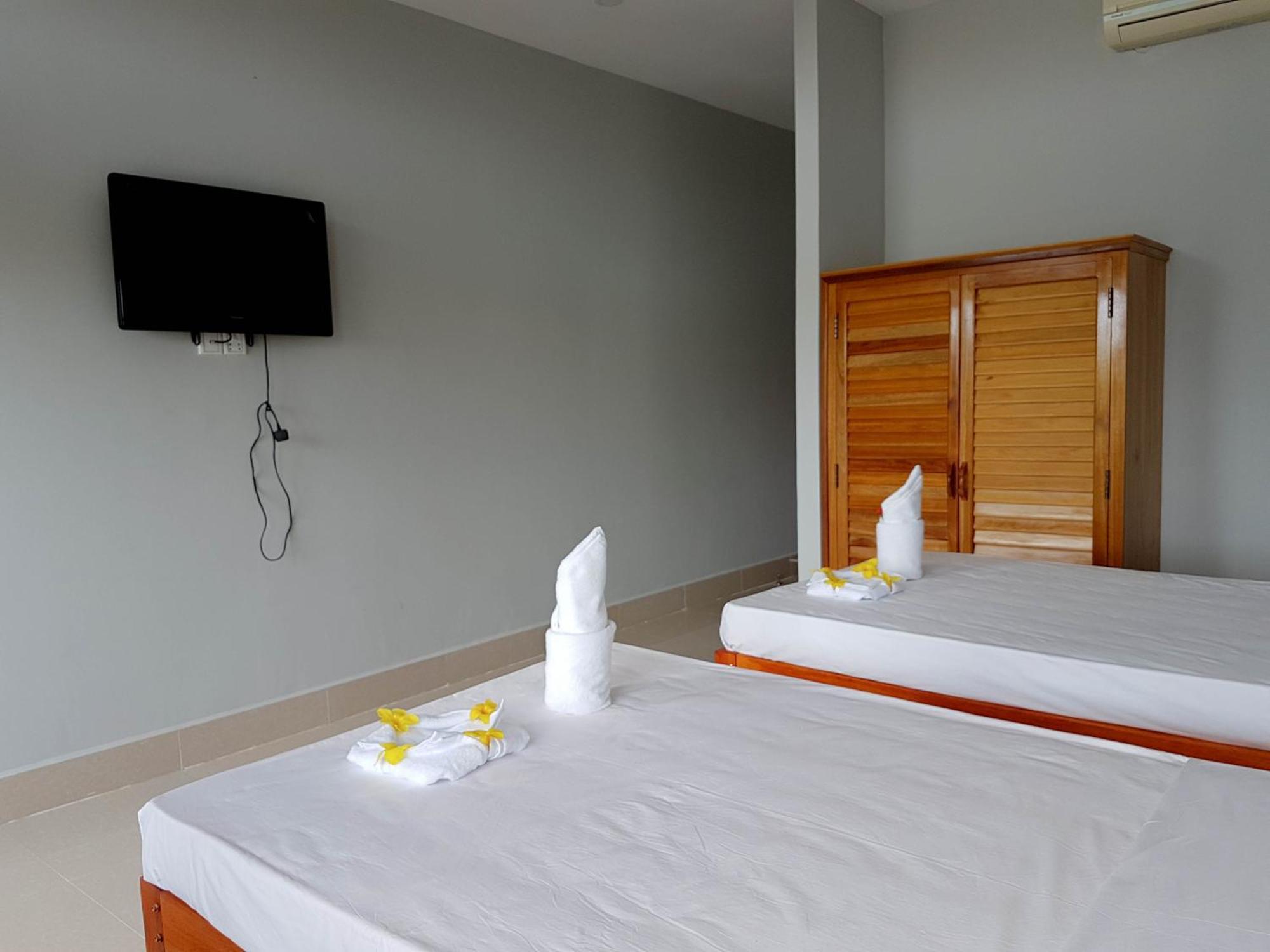 Two Moons Resort Kampot Exterior foto